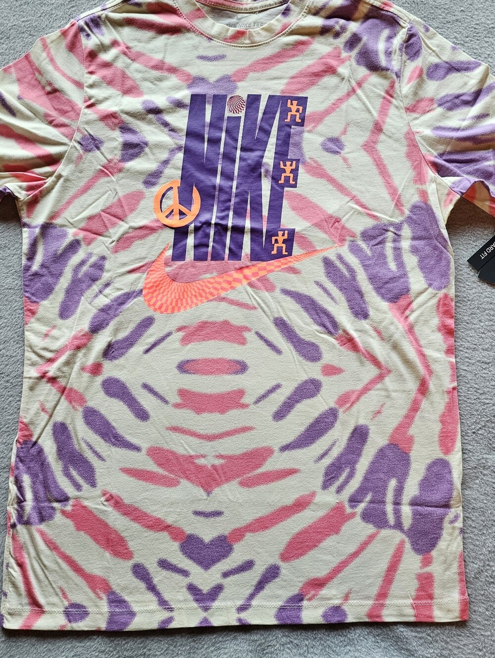 Nike Mens LARGE Festival Futura Peace Tie-Dye T-Shirt